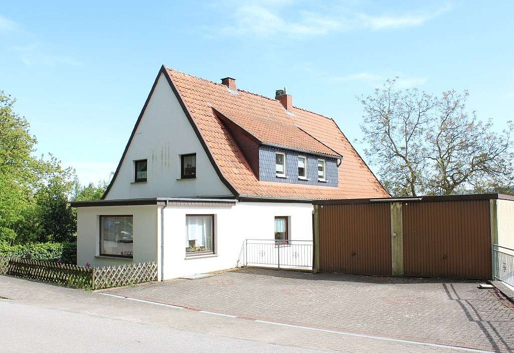 4.600 m² Grundstück inkl. Weideland – Ein-/Zweifamilienhaus – ruhige Lage mit Traumausblick, 31020 Salzhemmendorf, Einfamilienhaus